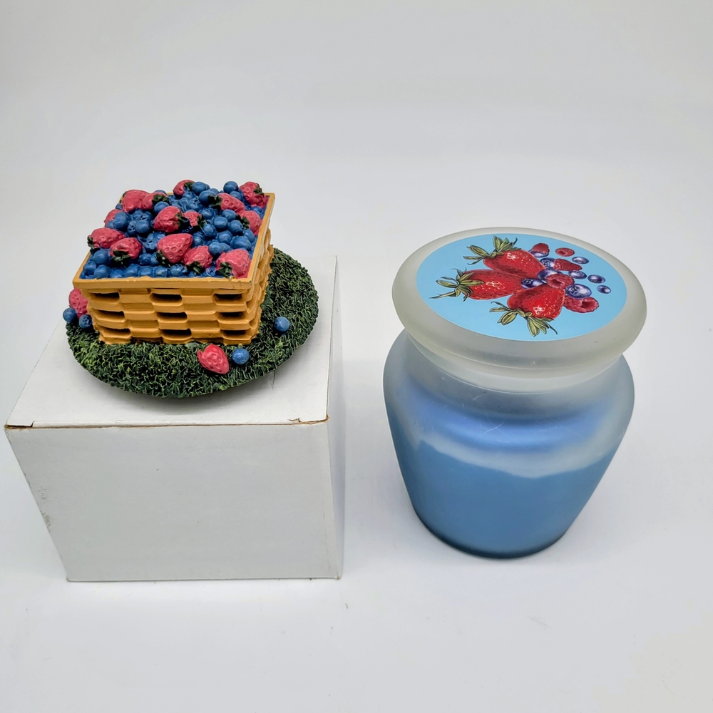 Hanna's Soy Candle & Candle Lid (Basket Of Berries) w/removable Basket Top NEW